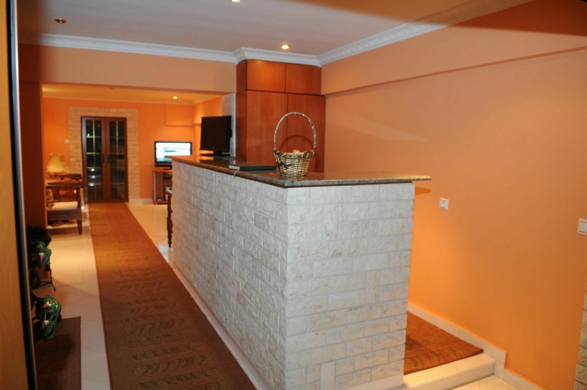 Sofia Apartments Mavrovouni  ภายนอก รูปภาพ